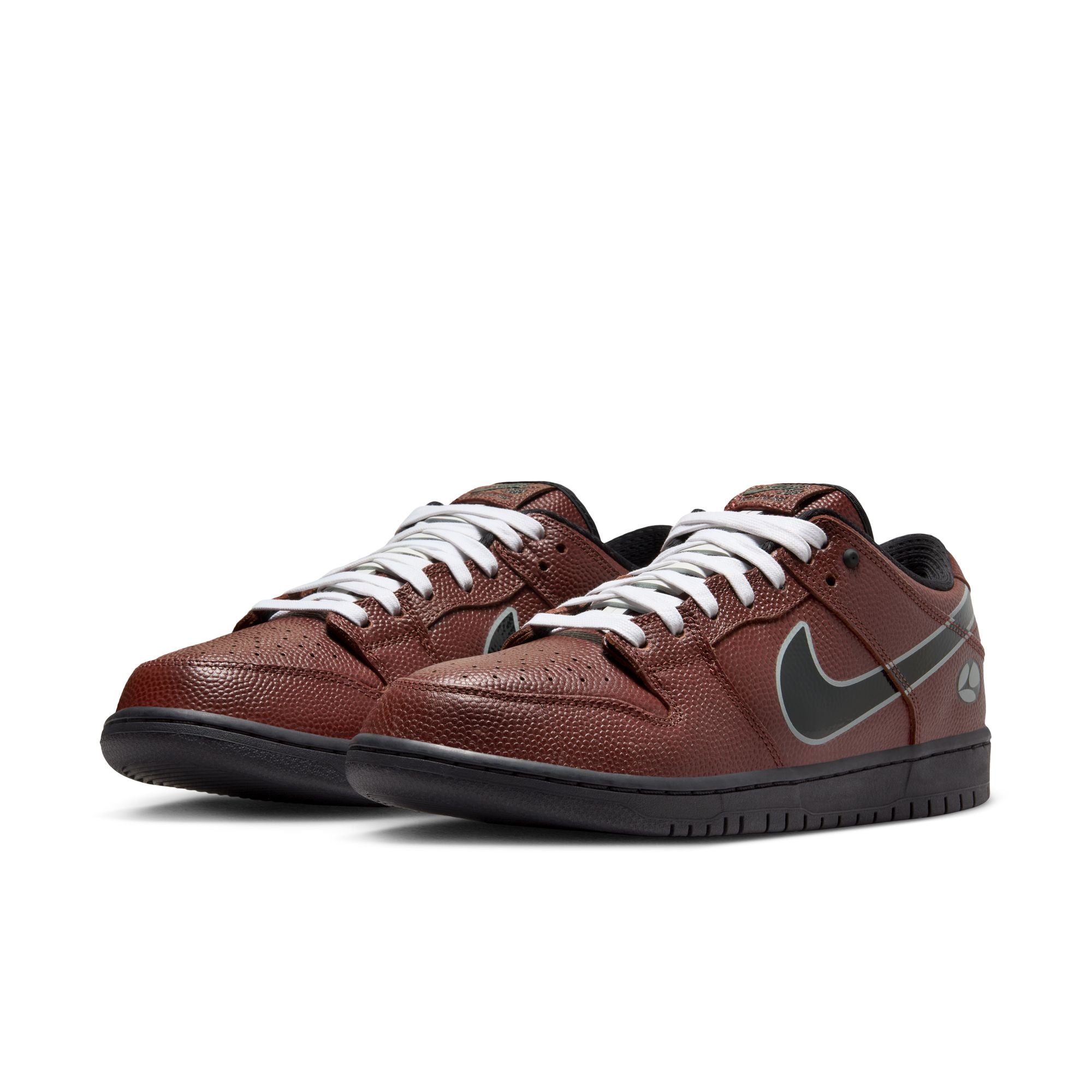 Nike SB Dunk Low Pro QS Men’s - Dark Pony/Black/Silver