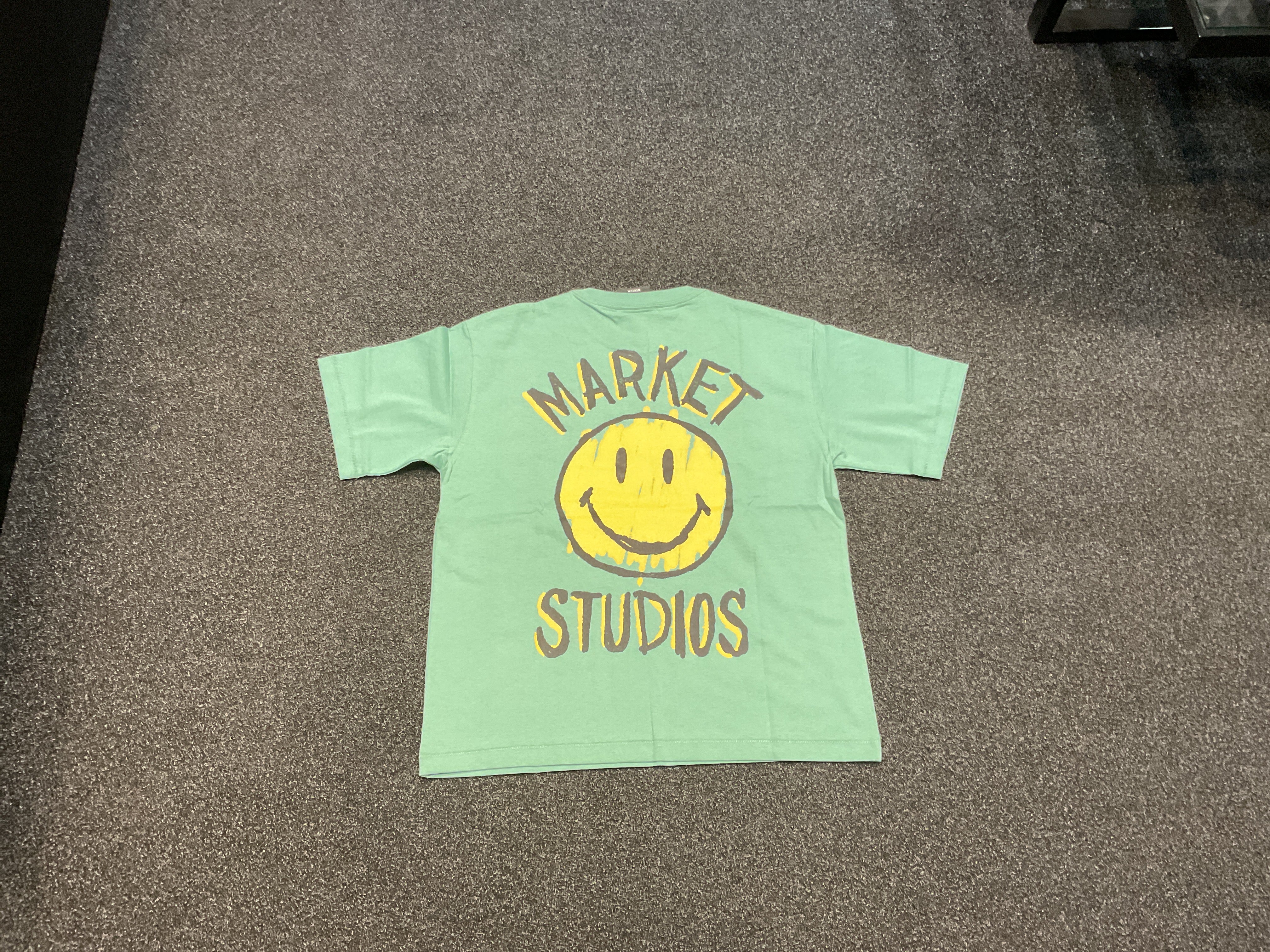 Market Smiley Doodle Tee - Green