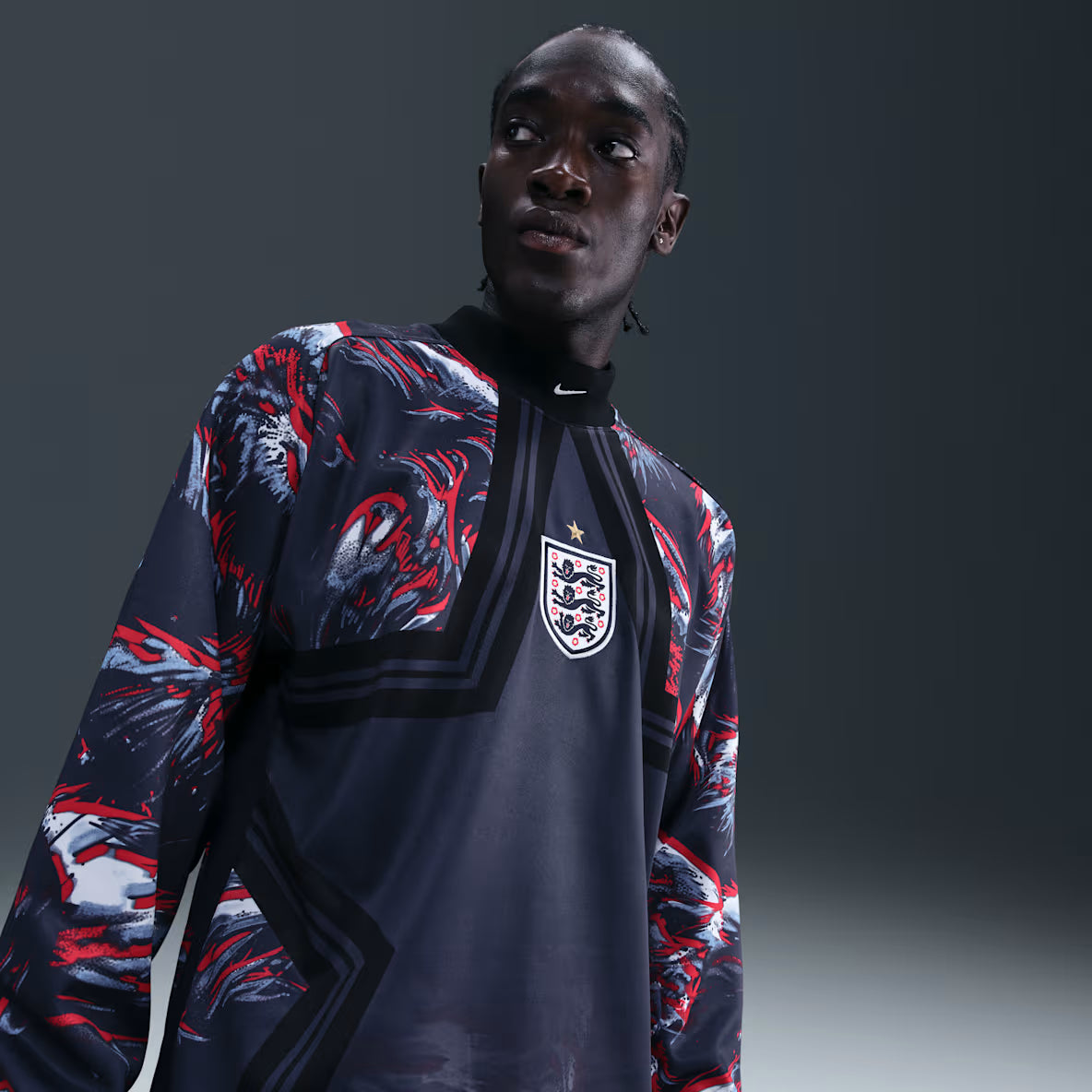 England Hollywood Keeper